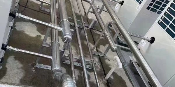 不銹鋼水管、管件會生銹么？在施工現(xiàn)場我們應(yīng)如何安裝，避免管材、管件受到損傷